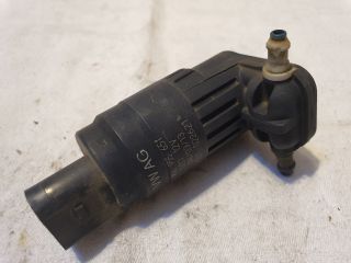 bontott VW GOLF V Első Ablakmosó Szivattyú