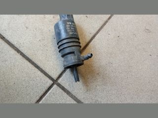 bontott VW GOLF V Első Ablakmosó Szivattyú