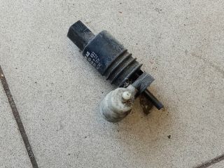 bontott VW GOLF V Első Ablakmosó Szivattyú