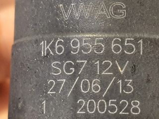 bontott VW GOLF V Első Ablakmosó Szivattyú