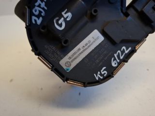 bontott VW GOLF V Első Ablaktörlő Motor