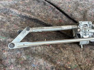 bontott VW GOLF V Első Ablaktörlő Motor