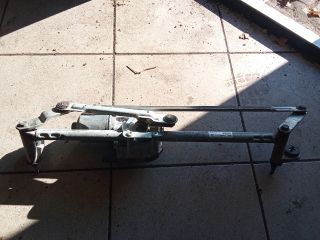 bontott VW GOLF V Első Ablaktörlő Szerkezet Motorral