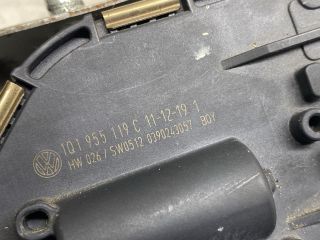 bontott VW GOLF V Első Ablaktörlő Szerkezet Motorral