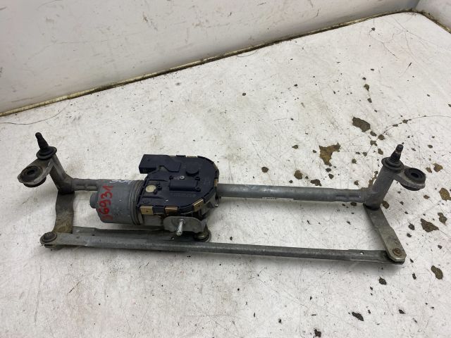 bontott VW GOLF V Első Ablaktörlő Szerkezet Motorral