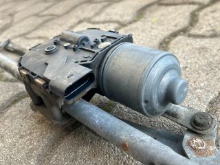 bontott VW GOLF V Első Ablaktörlő Szerkezet Motorral