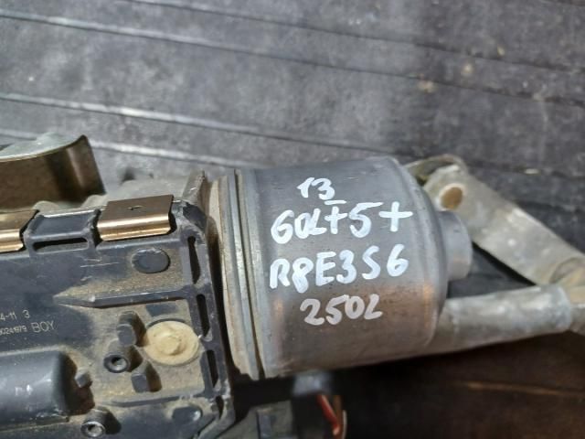 bontott VW GOLF V Első Ablaktörlő Szerkezet