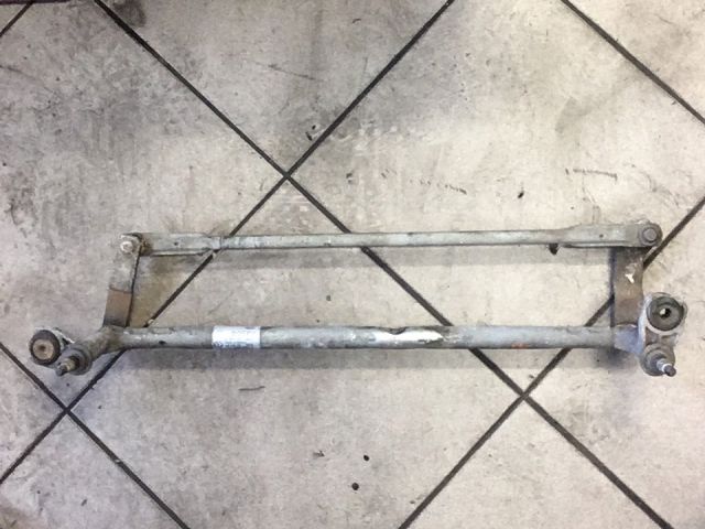 bontott VW GOLF V Első Ablaktörlő Szerkezet