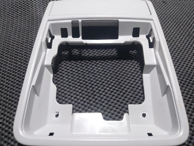 bontott VW GOLF V Első Beltér Világítás Keret