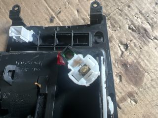 bontott VW GOLF V Első Hamutartó