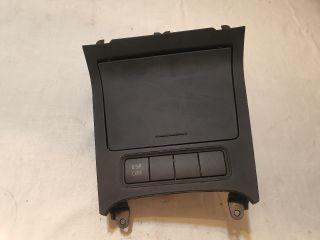 bontott VW GOLF V Első Hamutartó