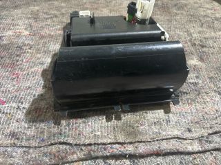 bontott VW GOLF V Első Hamutartó