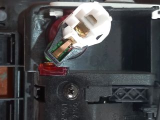 bontott VW GOLF V Első Hamutartó