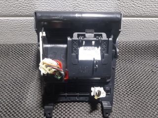 bontott VW GOLF V Első Hamutartó