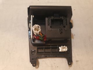 bontott VW GOLF V Első Hamutartó