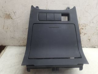 bontott VW GOLF V Első Hamutartó