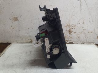 bontott VW GOLF V Első Hamutartó