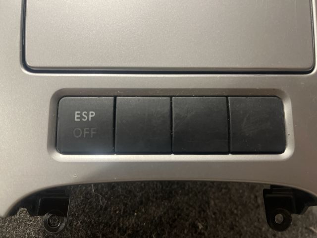 bontott VW GOLF V Első Hamutartó