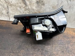 bontott VW GOLF V Első Hamutartó