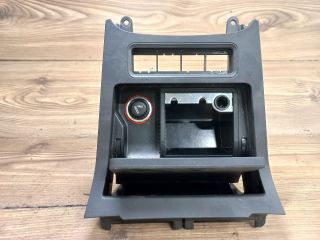 bontott VW GOLF V Első Hamutartó