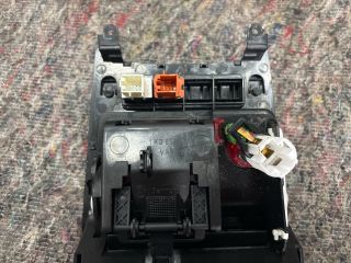 bontott VW GOLF V Első Hamutartó