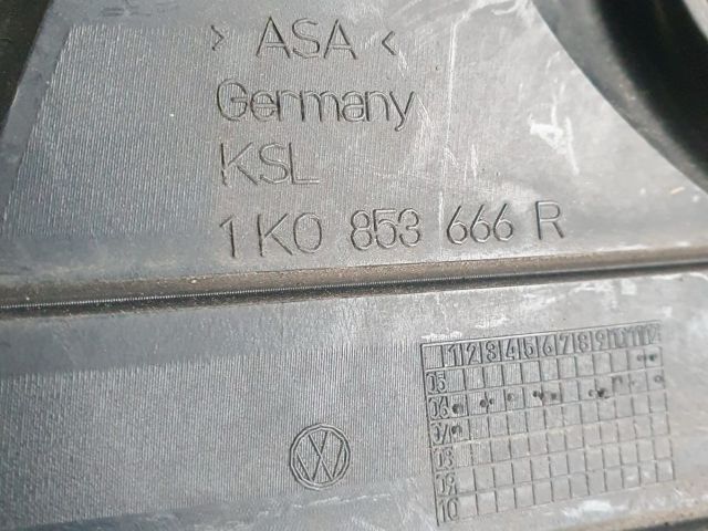 bontott VW GOLF V Első Lökhárító Bal Díszrács