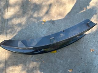 bontott VW GOLF V Első Lökhárító Bal Díszrács