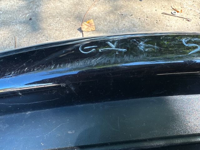 bontott VW GOLF V Első Lökhárító Bal Díszrács