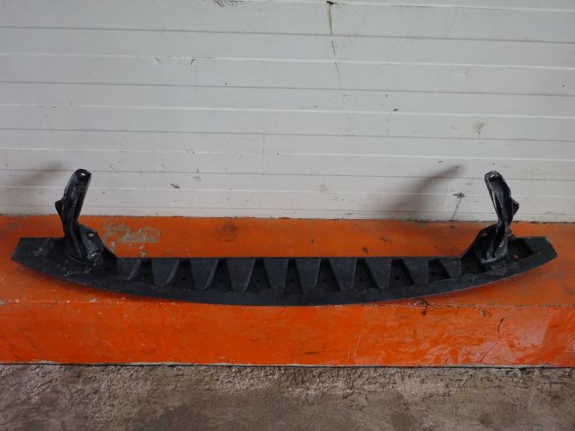 bontott VW GOLF V Első Lökhárító Merevítő (Fém)