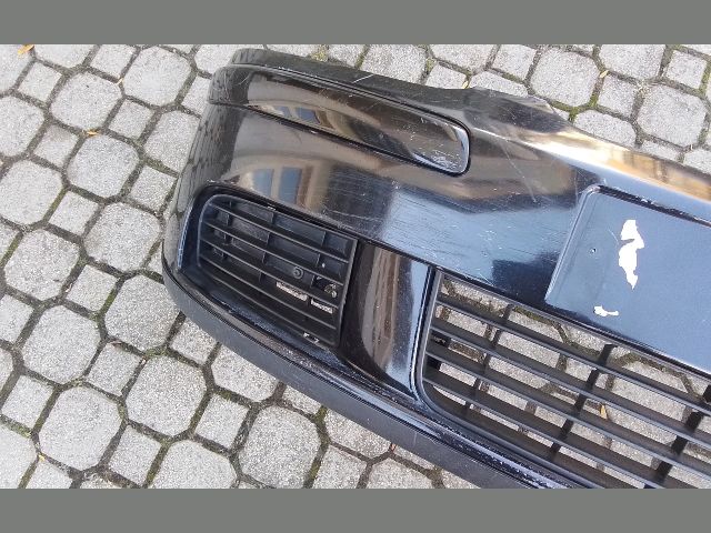 bontott VW GOLF V Első Lökhárító (Részeivel)