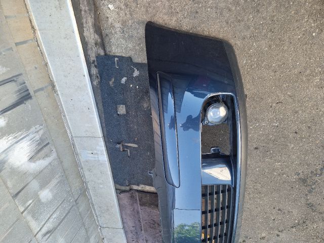 bontott VW GOLF V Első Lökhárító (Részeivel)