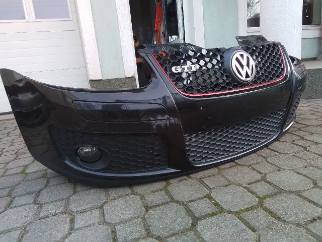 bontott VW GOLF V Első Lökhárító (Részeivel)