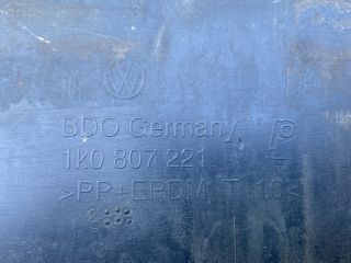 bontott VW GOLF V Első Lökhárító (Részeivel)