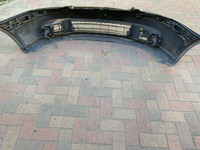 bontott VW GOLF V Első Lökhárító (Részeivel)