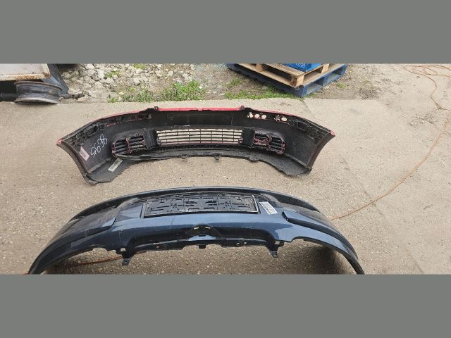 bontott VW GOLF V Első Lökhárító (Részeivel)