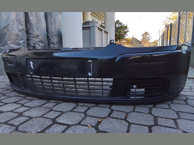 bontott VW GOLF V Első Lökhárító (Részeivel)