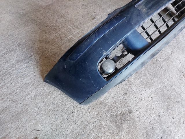 bontott VW GOLF V Első Lökhárító (Részeivel)