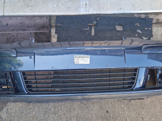 bontott VW GOLF V Első Lökhárító (Részeivel)