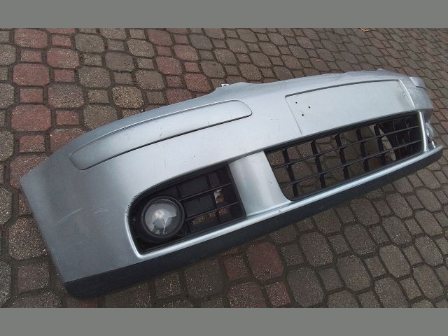 bontott VW GOLF V Első Lökhárító (Részeivel)