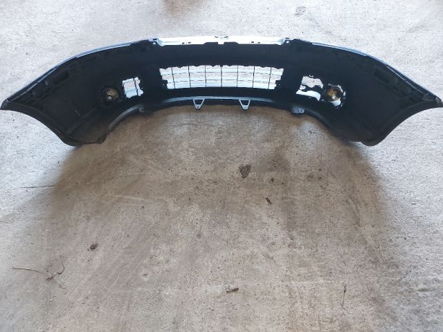 bontott VW GOLF V Első Lökhárító (Részeivel)