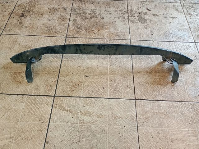 bontott VW GOLF V Első Lökhárító Tartó Felső