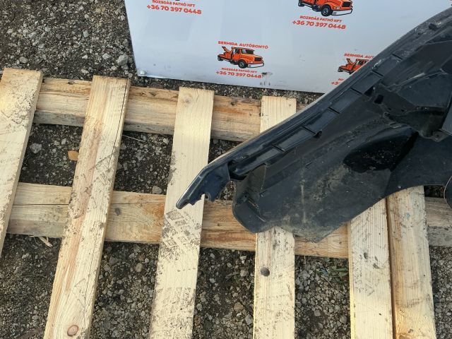 bontott VW GOLF V Első Lökhárító (Üresen)