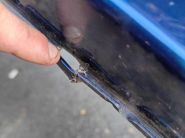 bontott VW GOLF V Első Lökhárító (Üresen)