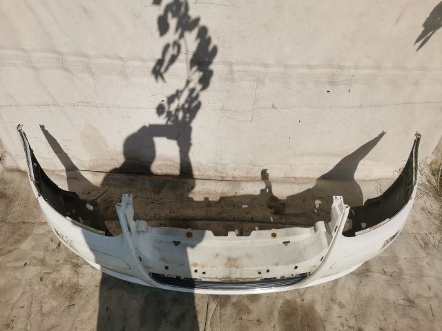 bontott VW GOLF V Első Lökhárító (Üresen)