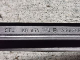 bontott VW GOLF V Első Szélvédő Bal Díszléc