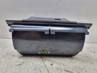 bontott VW GOLF V Első Tároló Rekesz