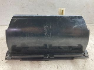 bontott VW GOLF V Első Tároló Rekesz