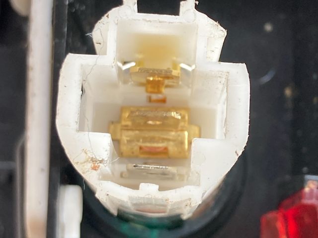 bontott VW GOLF V Első Tároló Rekesz