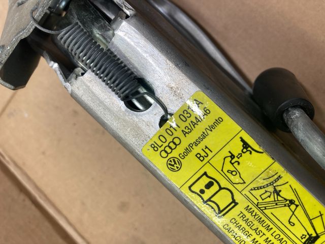 bontott VW GOLF V Emelő