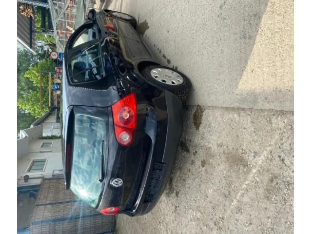 bontott VW GOLF V Emelő